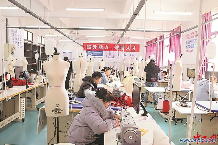 纺织行业成衣作事技巧竞赛 纺织行业成衣作事技巧竞赛